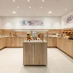 Ibis Styles Hotel 3*