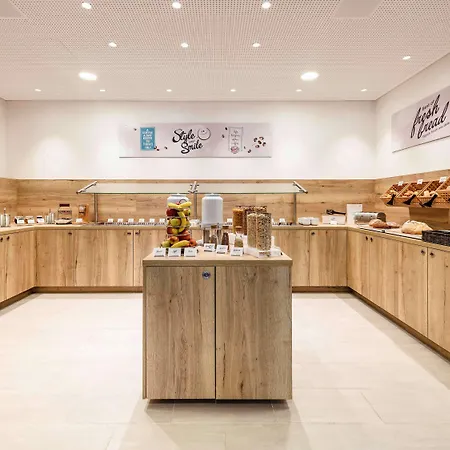 Ibis Styles Hotel 3*