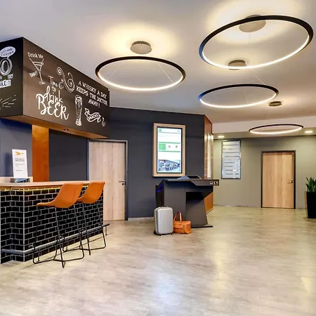 Ibis Styles Hotel 3*