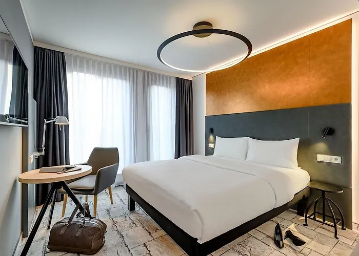 Ibis Styles 3*