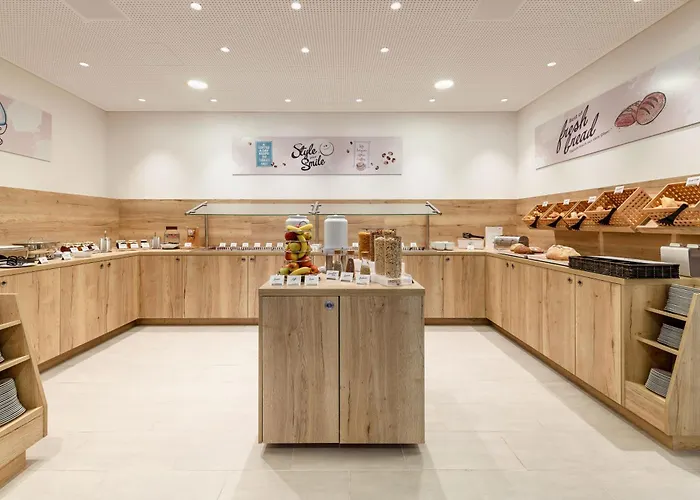 Ibis Styles Hotel 3*